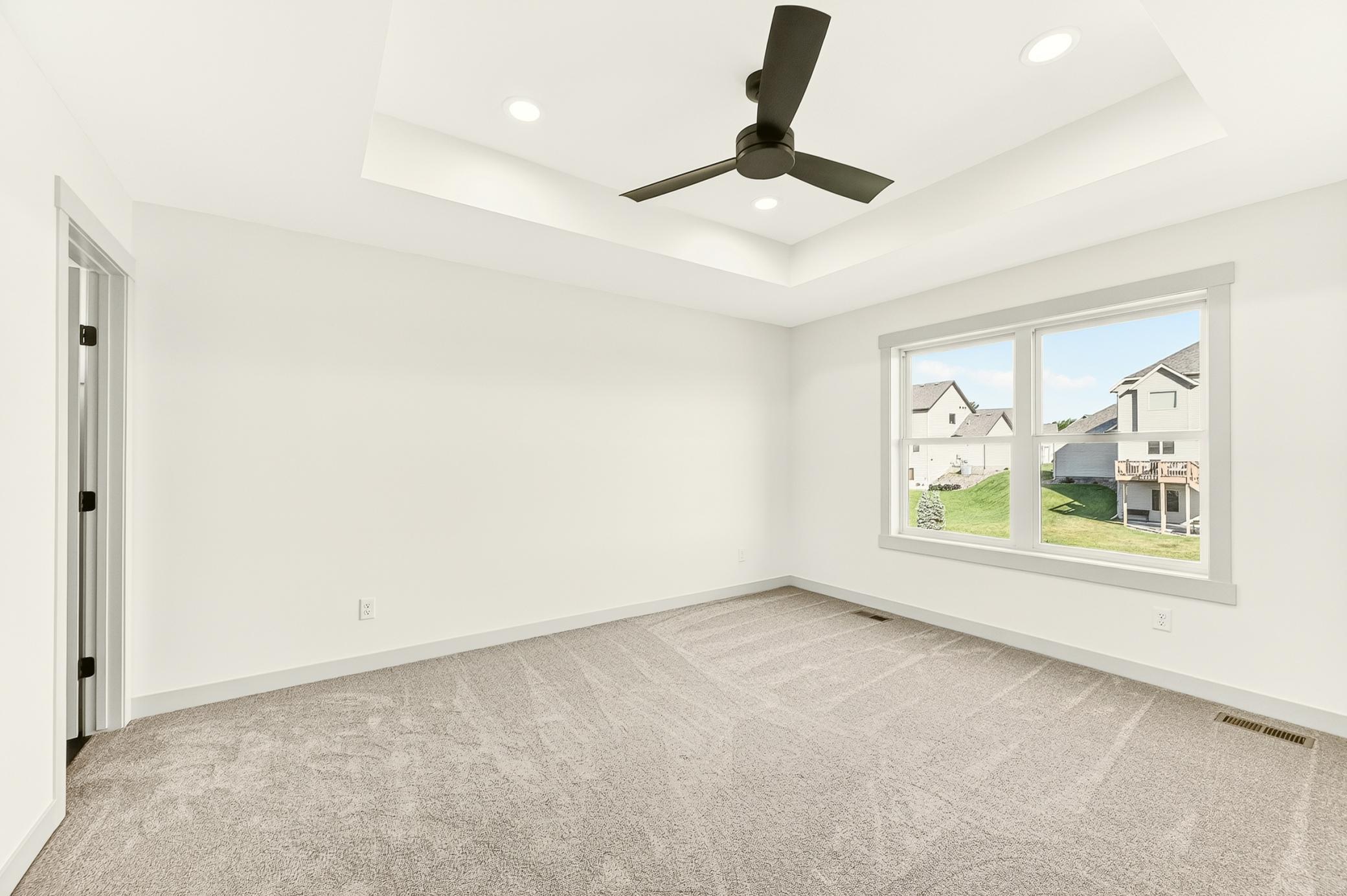 3435 Stonehedge Drive Northeast Rochester, MN 55906 - Photo 18 of 27