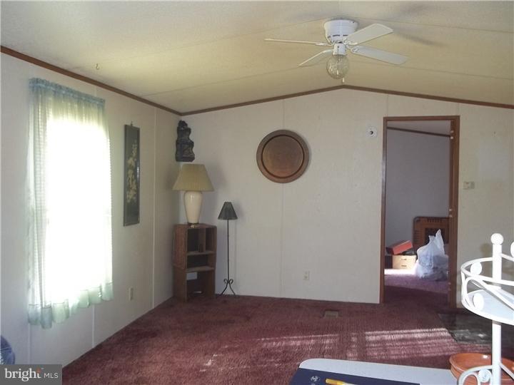 6 Russell Drive Reading, PA 19607 - Photo 3 of 8 Gallery Image 3