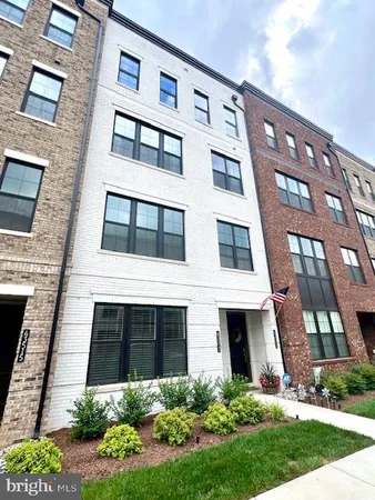$3,350 | 43513 Madison Spgs Terrace, Ashburn, VA 20148