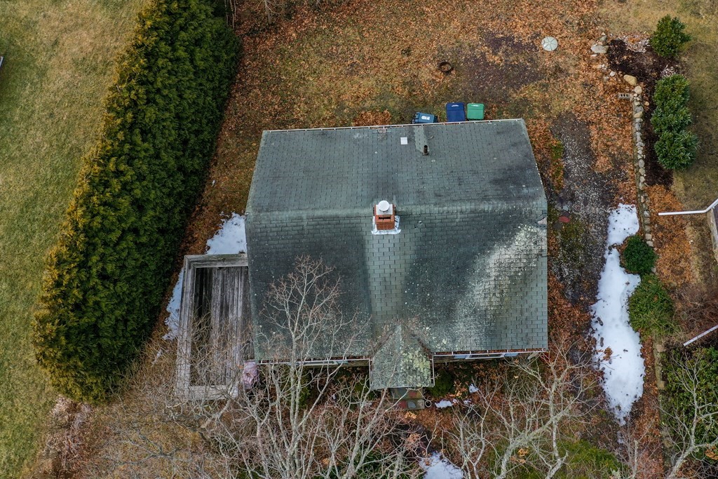 13 Wianno Road Marion, MA 02738 - Photo 5 of 25 an aerial view of a house