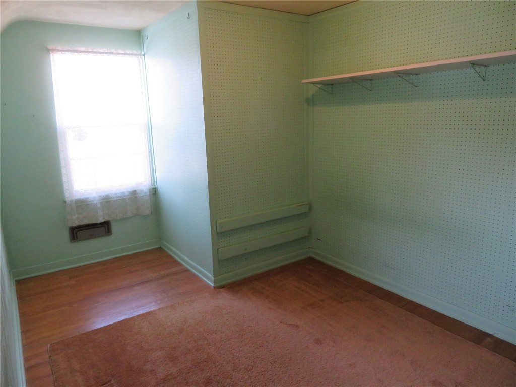 225 Wright Road Vestal, NY 13850 - Photo 14 of 26 Gallery Image 14