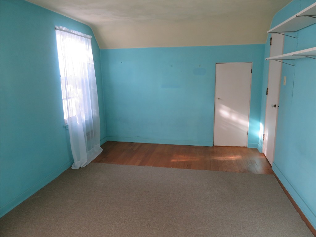225 Wright Road Vestal, NY 13850 - Photo 17 of 26 Gallery Image 17