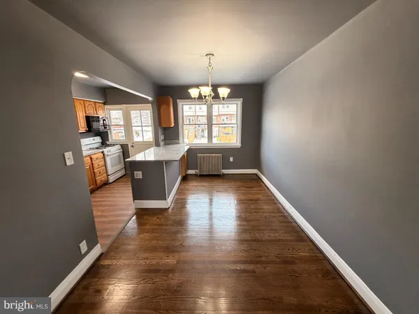 $2,100 | 338 Magnolia Terrace, Essex, MD 21221