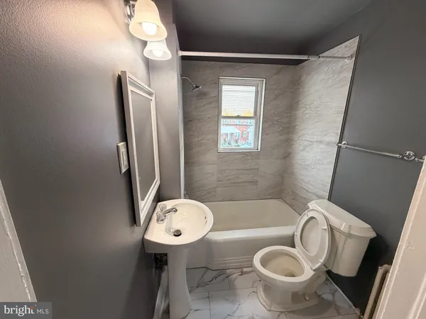 $2,100 | 338 Magnolia Terrace, Essex, MD 21221