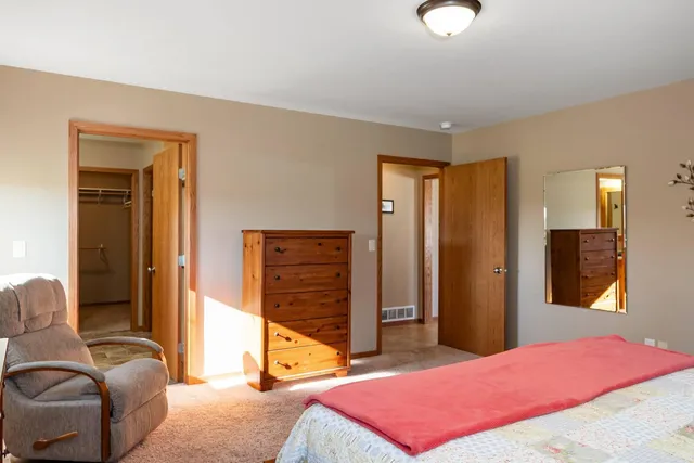 $399,000 | 552 7th Avenue Southeast, Mayville, ND 58257