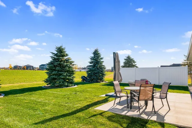 $399,000 | 552 7th Avenue Southeast, Mayville, ND 58257