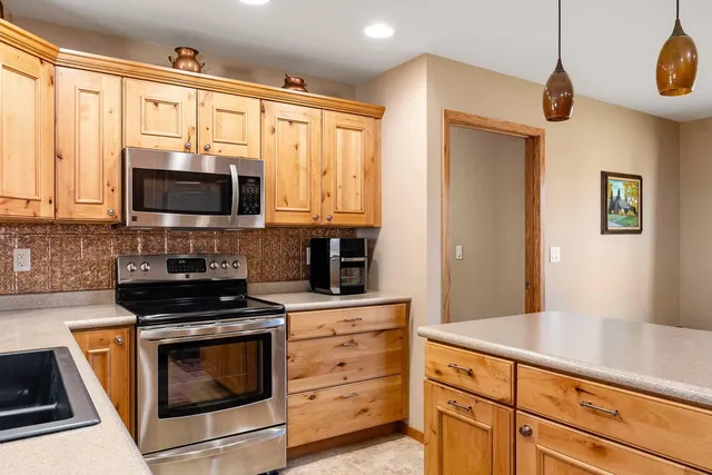 $399,000 | 552 7th Avenue Southeast, Mayville, ND 58257