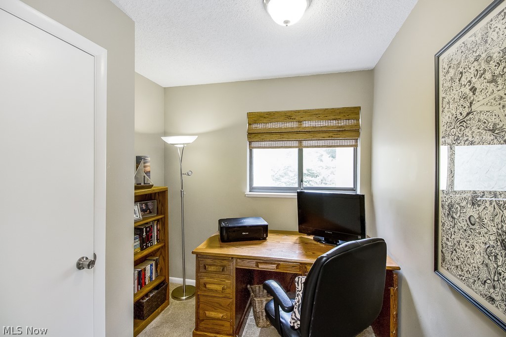 444 Hampton Ridge Drive Akron, OH 44313 - Photo 15 of 23 Office Space