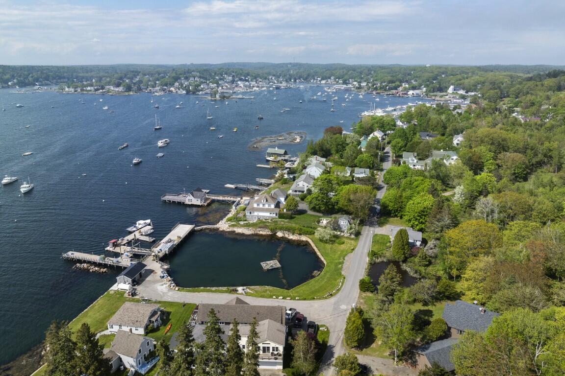 58 Roads End Road Boothbay Harbor, ME 04538 - Photo 11 of 58 11