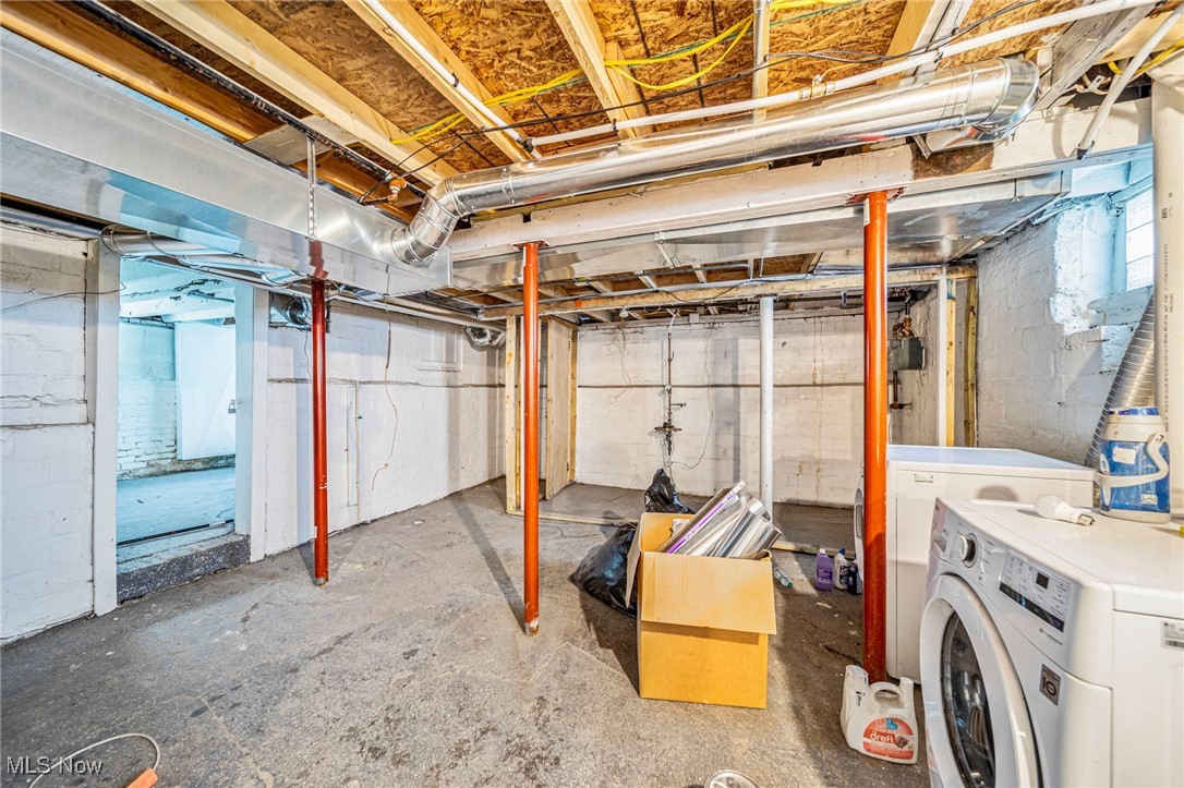 3328 Altamont Road Cleveland, OH 44118 - Photo 29 of 30 Gallery Image 29
