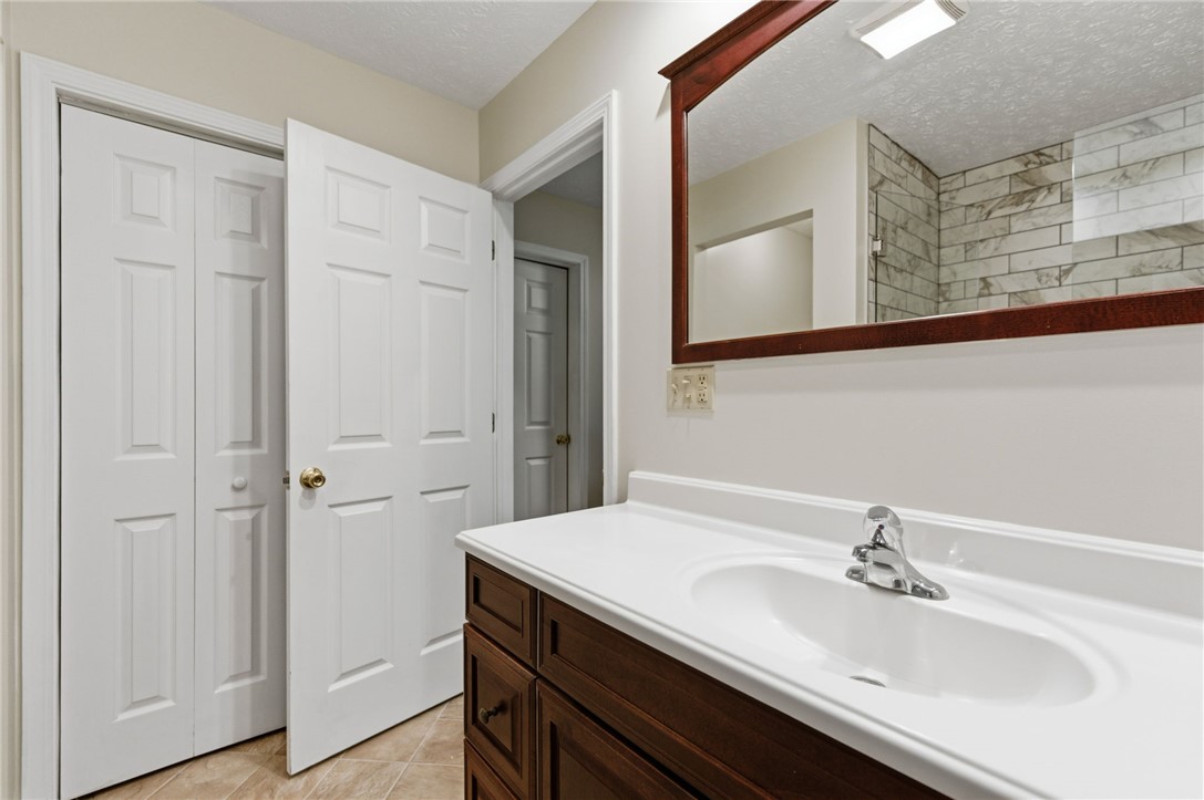 4058 Utica Road Lebanon, OH 45036 - Photo 37 of 64