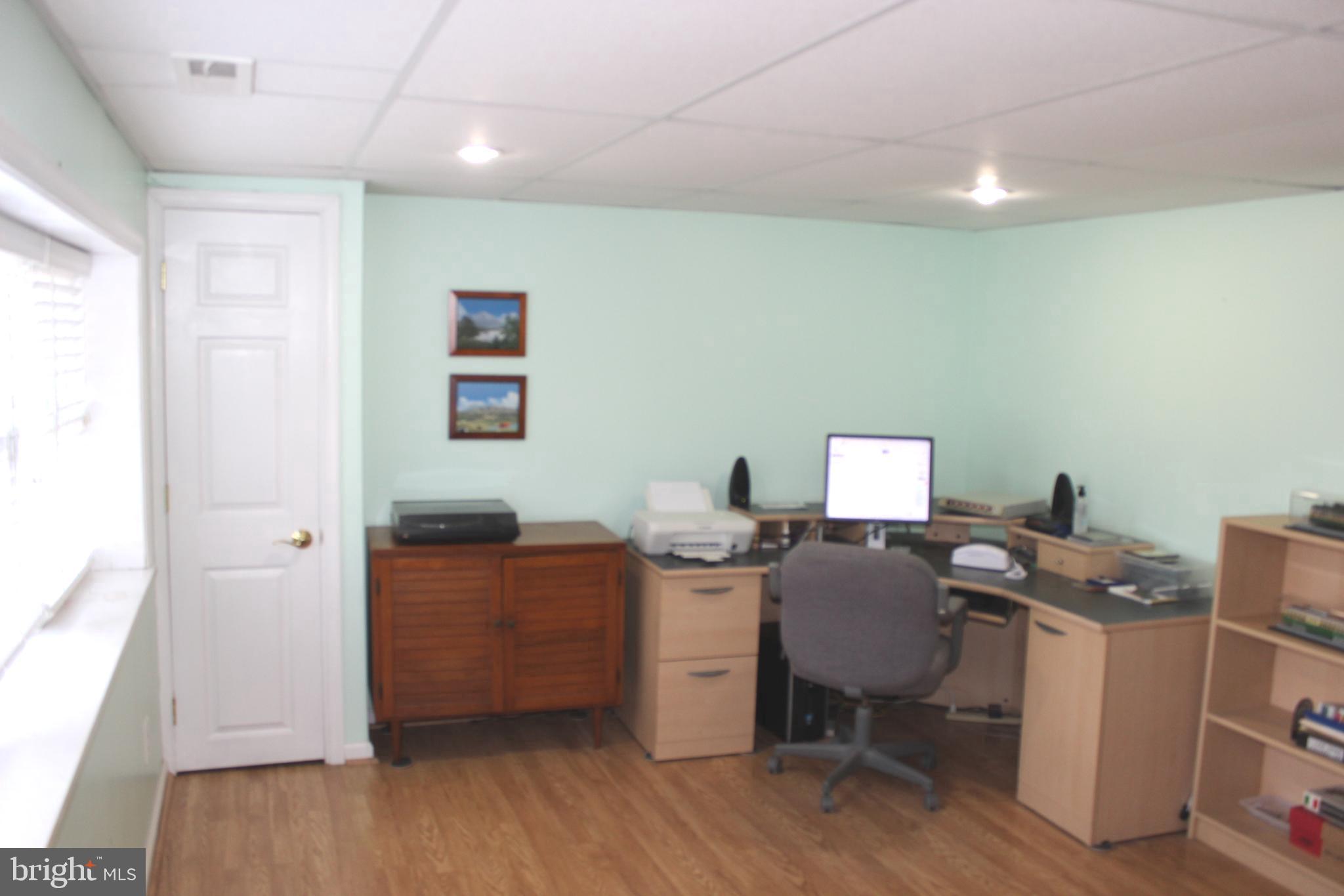 12726 Hollins Road Philadelphia, PA 19154 - Photo 23 of 25 Basement