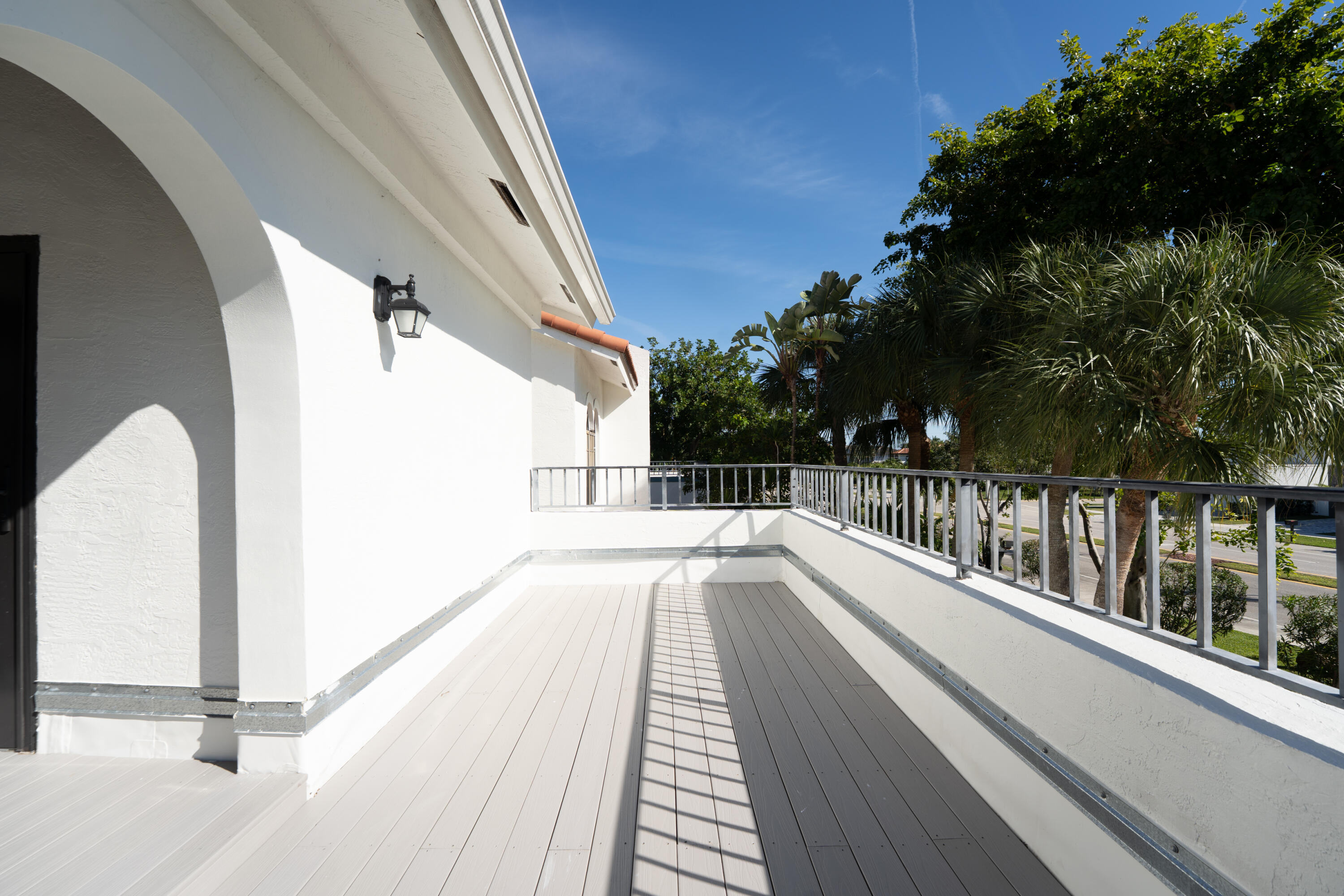 665 Jeffery Street Boca Raton, FL 33487 - Photo 37 of 44 a view of balcony and deck