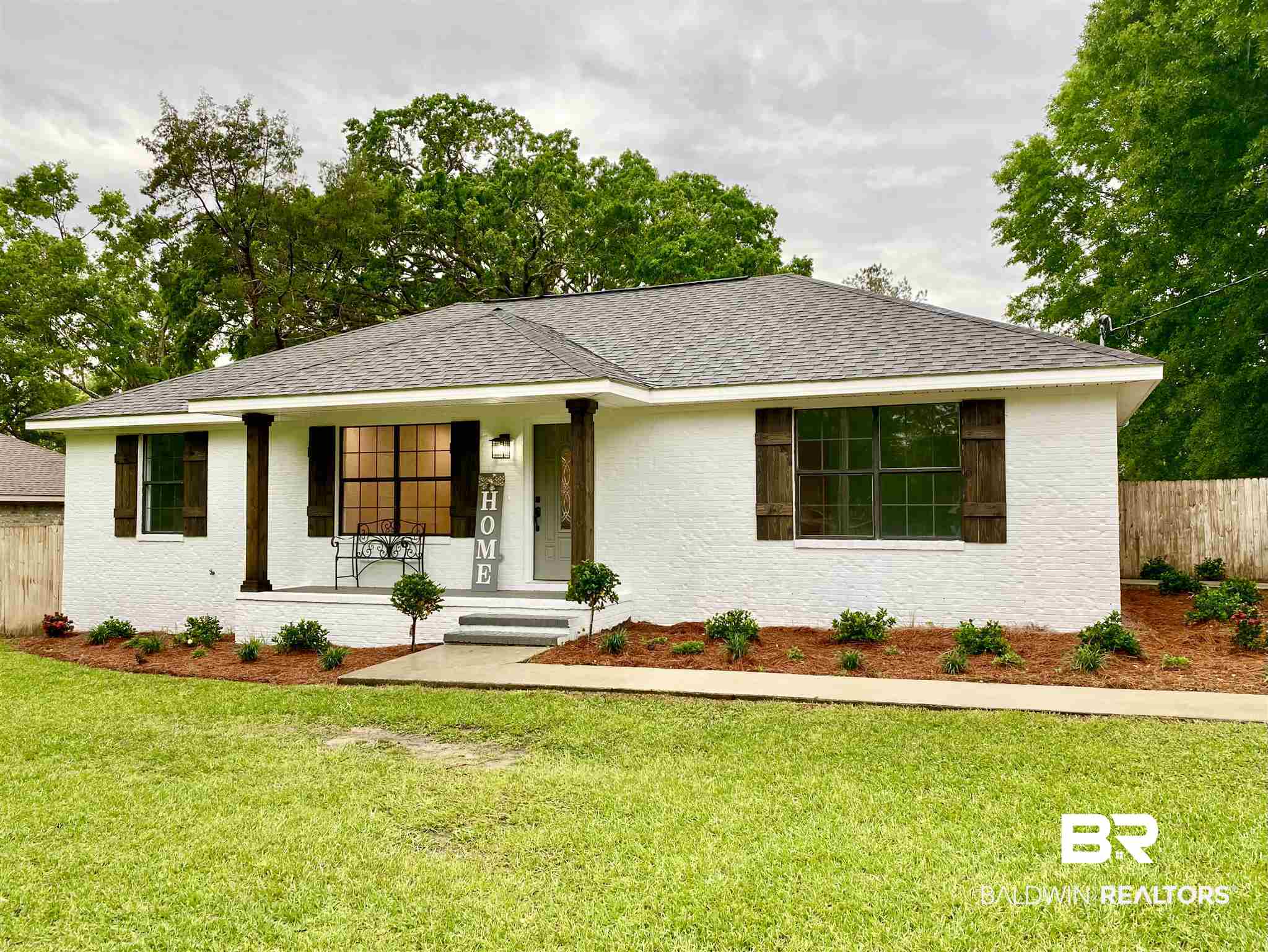 22887 Mobile Street Robertsdale, AL 36567 - Photo 2 of 31