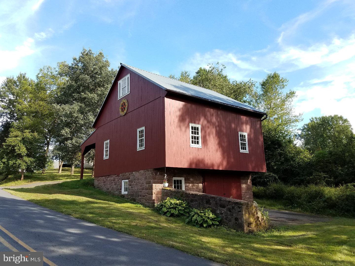 394 Sell Road Mohnton, PA 19540 - Photo 2 of 25