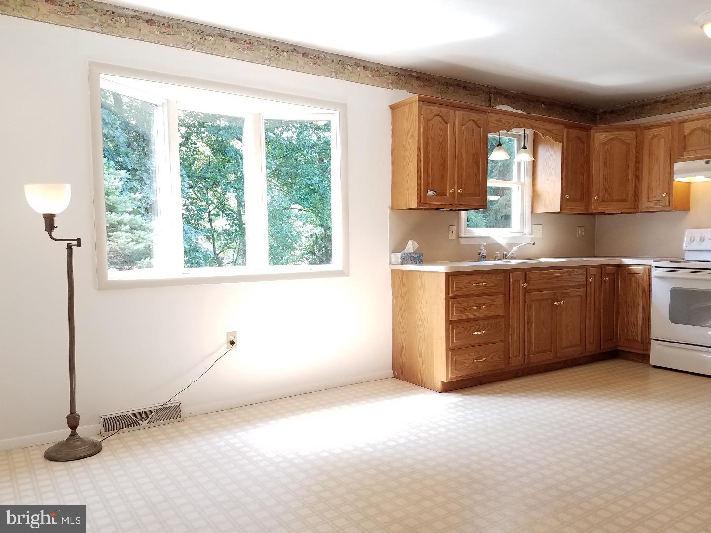 394 Sell Road Mohnton, PA 19540 - Photo 6 of 25