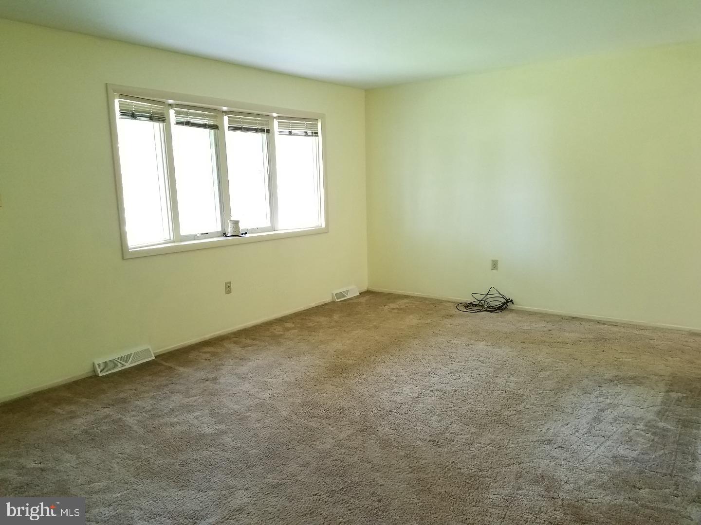 394 Sell Road Mohnton, PA 19540 - Photo 7 of 25