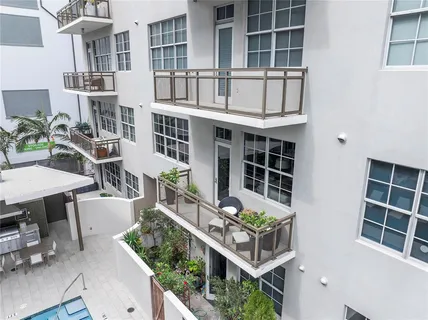 a view of outdoor space yard and patio