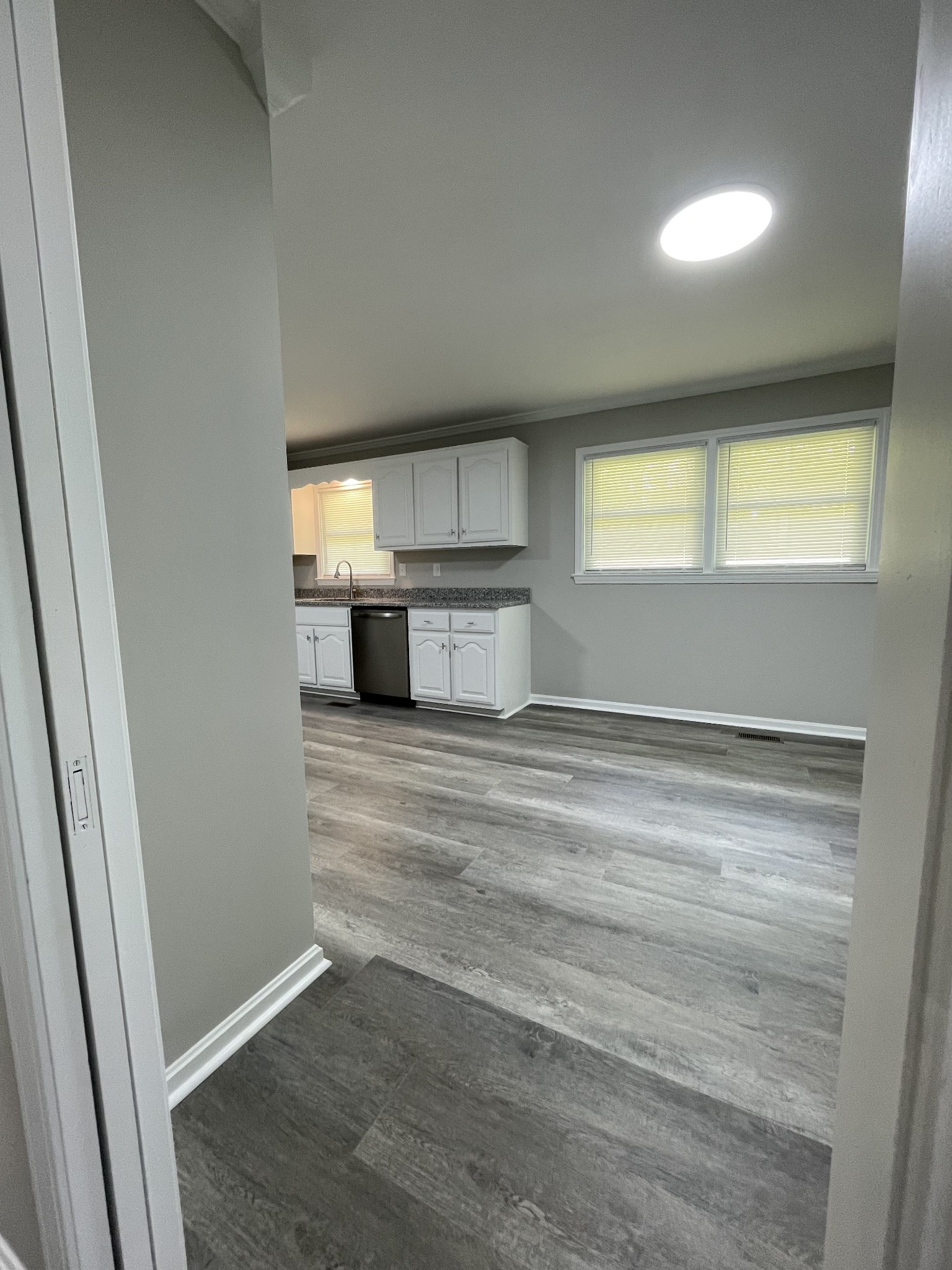326 Valley View Road Dover, TN 37058 - Photo 10 of 85