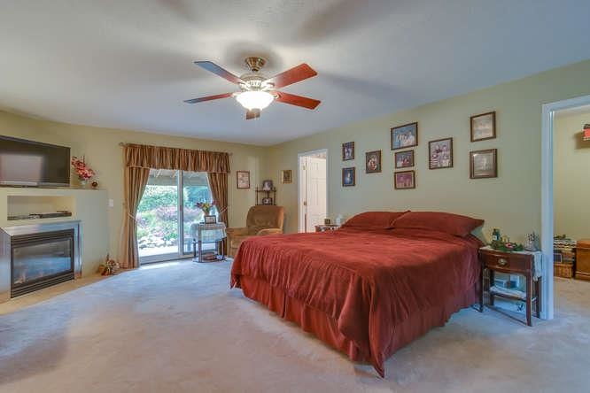 16646 Brick Road Granger, IN 46530 - Photo 16 of 30 Gallery Image 16