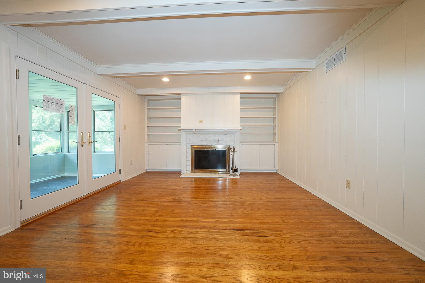 1420 Boot Road West Chester, PA 19380 - Photo 11 of 32 Cozy family room