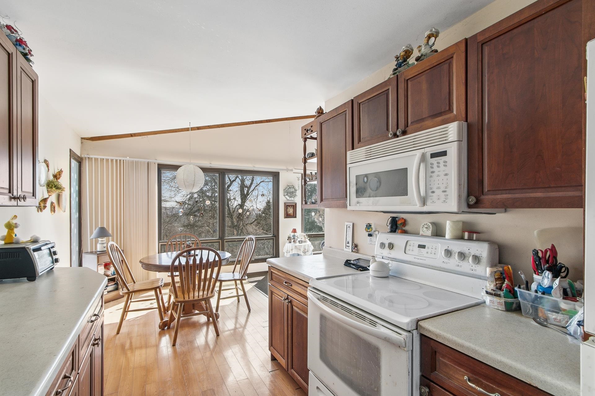 N3581 Skyhigh Road Poynette, WI 53955 - Photo 11 of 41