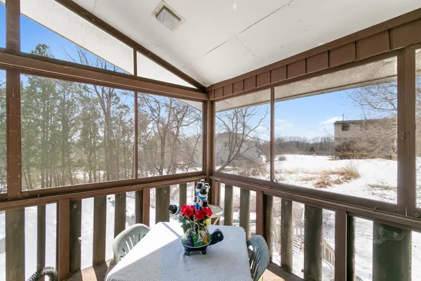 $499,000 | N3581 Skyhigh Road, Poynette, WI 53955