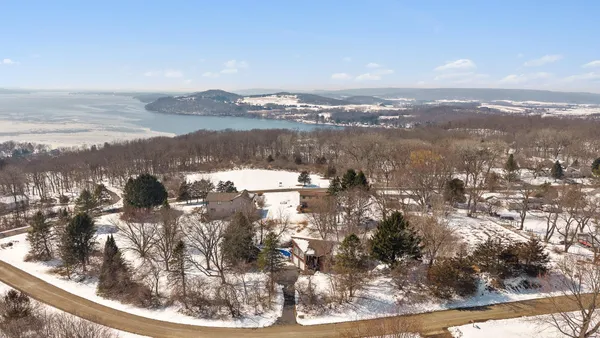 $499,000 | N3581 Skyhigh Road, Poynette, WI 53955