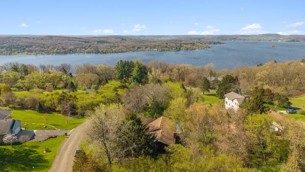 $499,000 | N3581 Skyhigh Road, Poynette, WI 53955