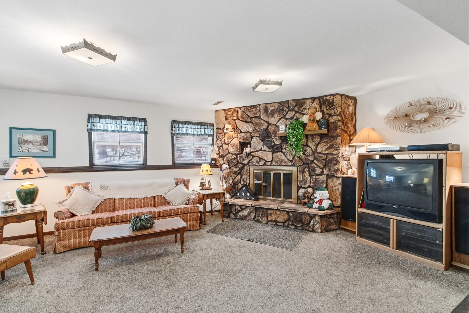 N3581 Skyhigh Road Poynette, WI 53955 - Photo 26 of 41