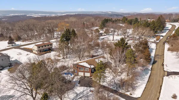 $499,000 | N3581 Skyhigh Road, Poynette, WI 53955