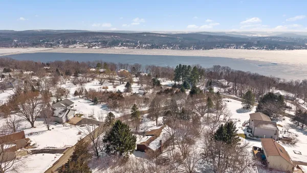 $499,000 | N3581 Skyhigh Road, Poynette, WI 53955