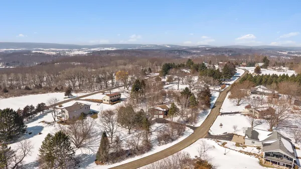 $499,000 | N3581 Skyhigh Road, Poynette, WI 53955