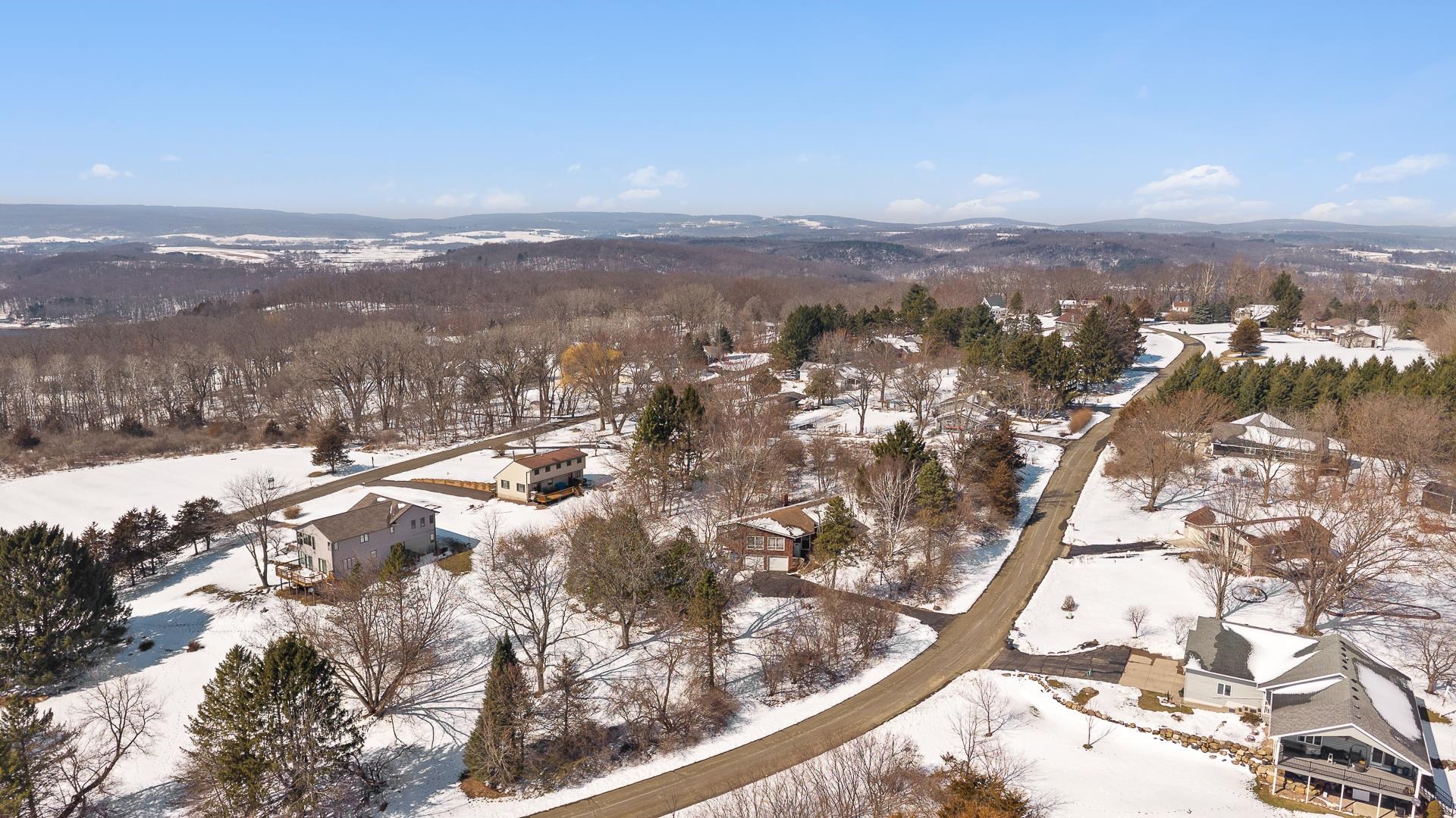 N3581 Skyhigh Road Poynette, WI 53955 - Photo 32 of 41