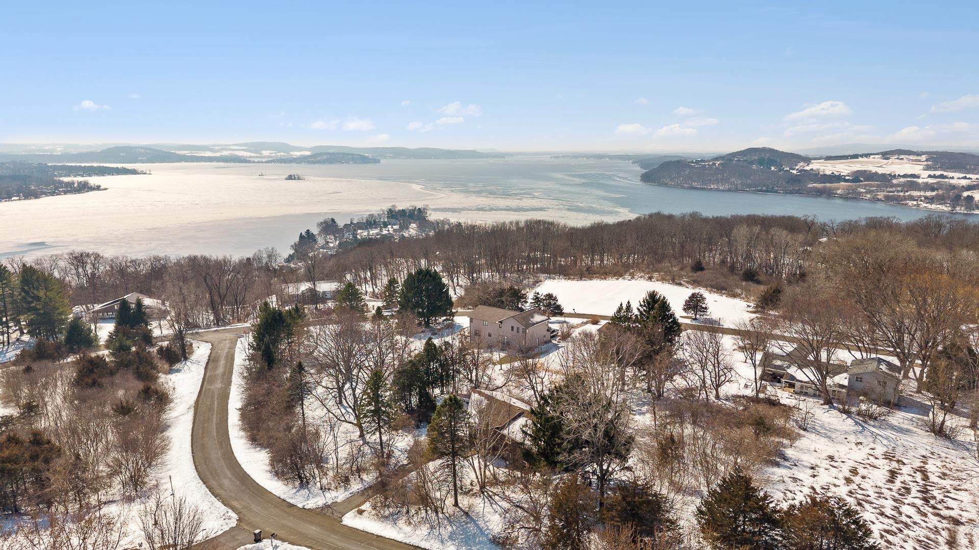 N3581 Skyhigh Road Poynette, WI 53955 - Photo 37 of 41