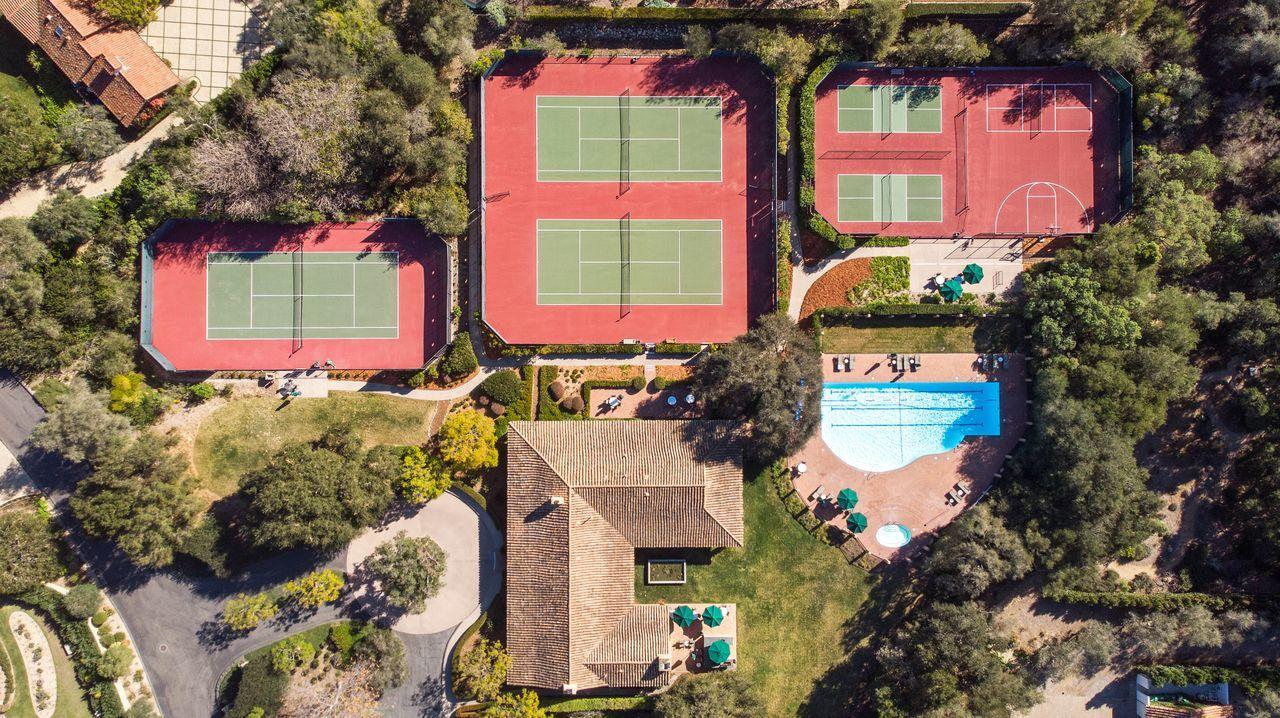 492 Monarch Lane Montecito, CA 93108 - Photo 50 of 58 a sign that is on a brick building