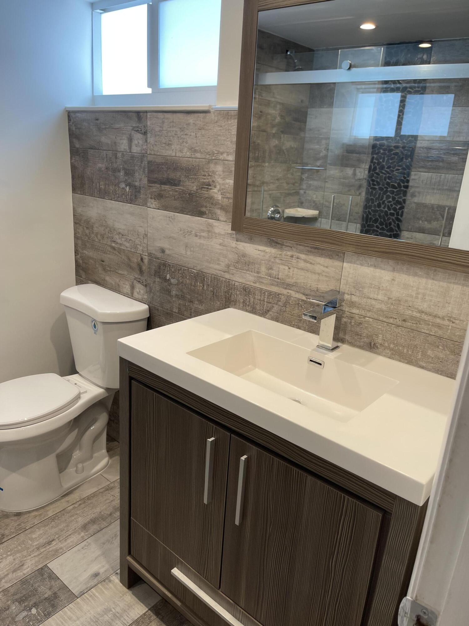 6100 Northeast 7th Avenue, Unit 19 Boca Raton, FL 33487 - Photo 11 of 17 IMG_0615