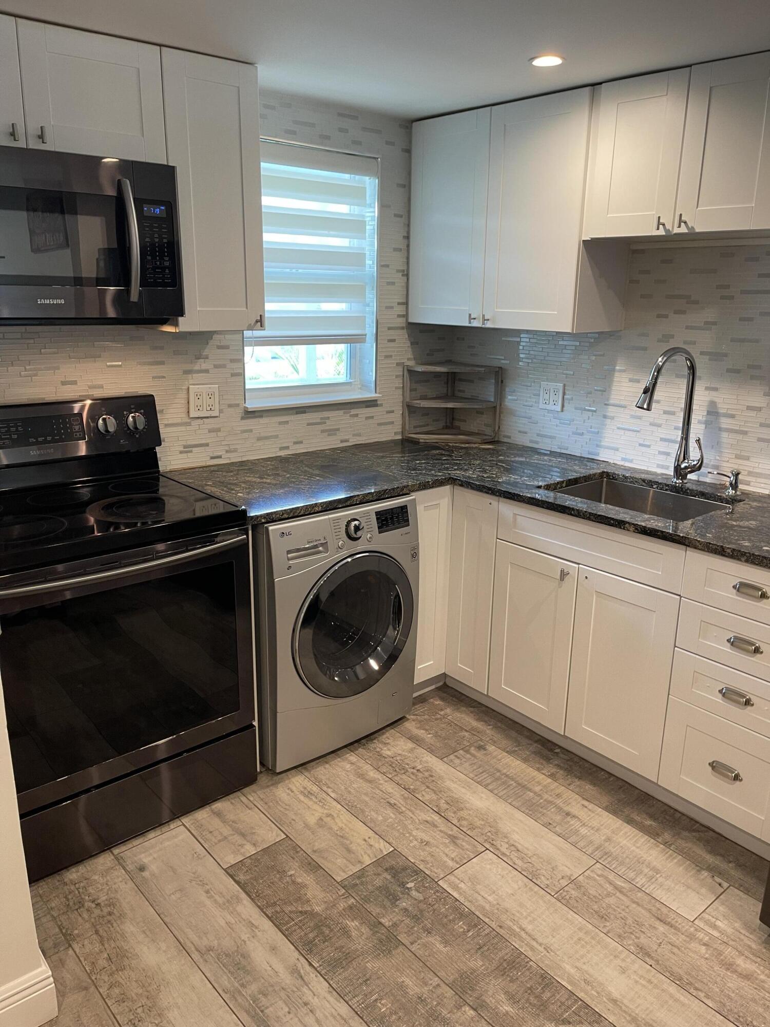 6100 Northeast 7th Avenue, Unit 19 Boca Raton, FL 33487 - Photo 13 of 17 IMG_0610