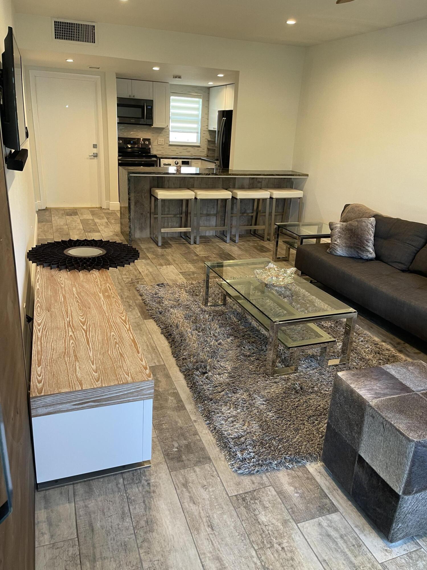 6100 Northeast 7th Avenue, Unit 19 Boca Raton, FL 33487 - Photo 7 of 17 IMG_0603