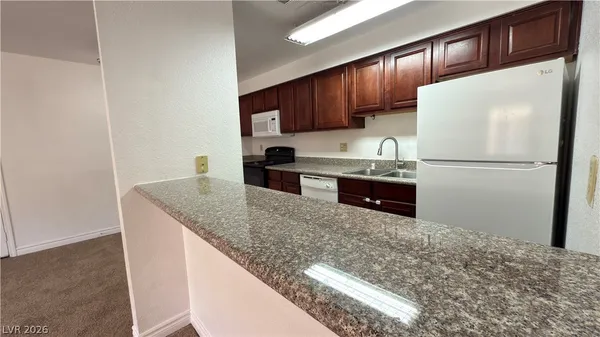 $1,200 | 4370 Sandy River Drive, Unit 24, Las Vegas, NV 89103