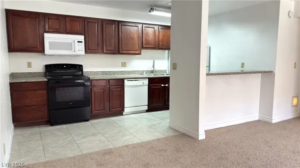 $1,200 | 4370 Sandy River Drive, Unit 24, Las Vegas, NV 89103