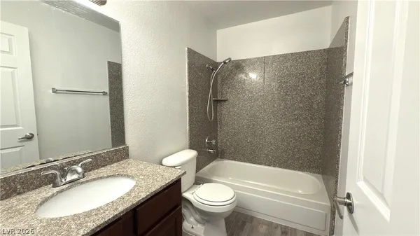 $1,200 | 4370 Sandy River Drive, Unit 24, Las Vegas, NV 89103