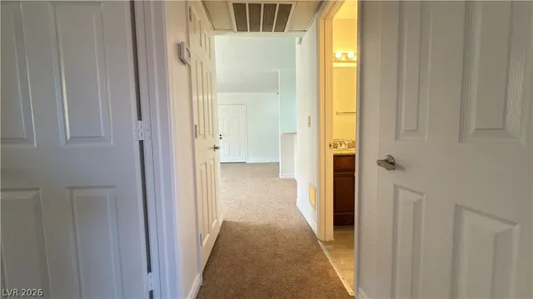 $1,200 | 4370 Sandy River Drive, Unit 24, Las Vegas, NV 89103