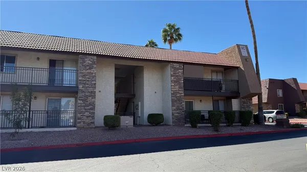 $1,200 | 4370 Sandy River Drive, Unit 24, Las Vegas, NV 89103
