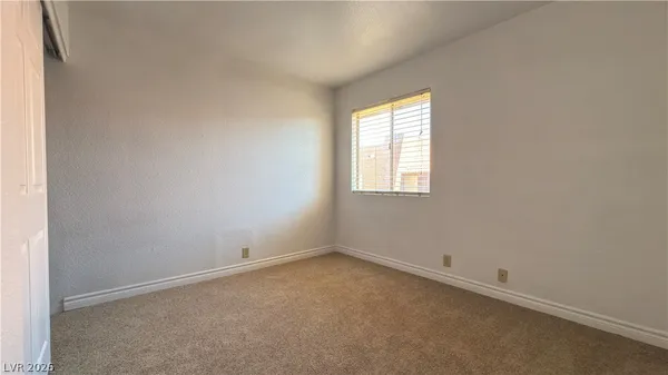 $1,200 | 4370 Sandy River Drive, Unit 24, Las Vegas, NV 89103
