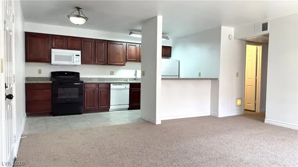 $1,200 | 4370 Sandy River Drive, Unit 24, Las Vegas, NV 89103
