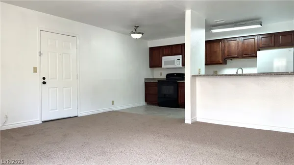 $1,200 | 4370 Sandy River Drive, Unit 24, Las Vegas, NV 89103