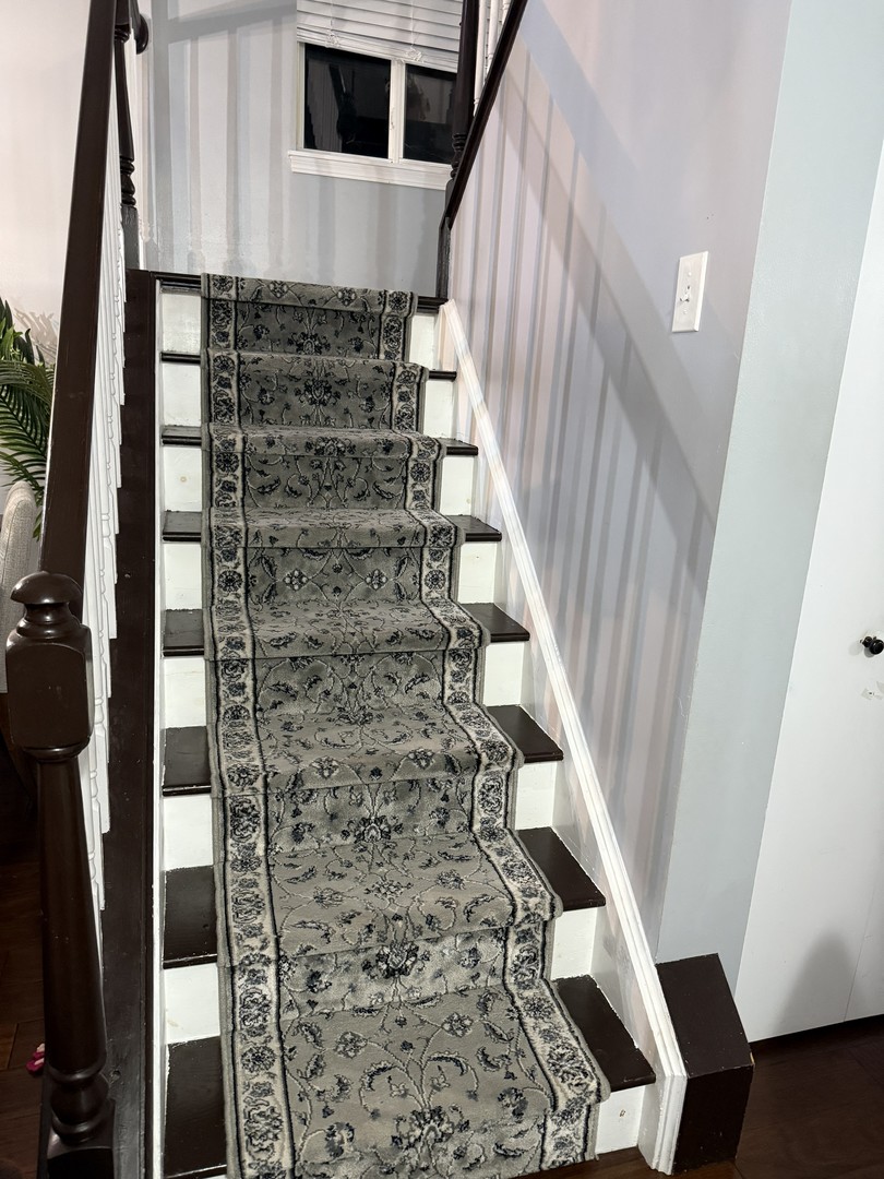 689 Shannon Drive Romeoville, IL 60446 - Photo 20 of 24 a view of entryway with wooden floor