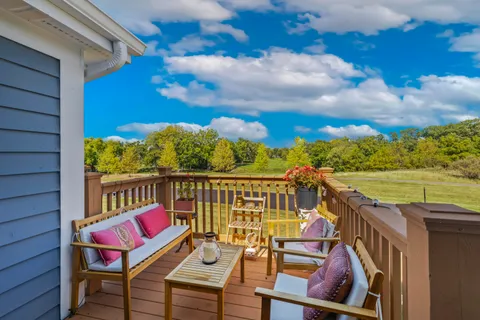 $369,900 | 1076 Lakeland Way, Unit 955, Geneva, WI 53147