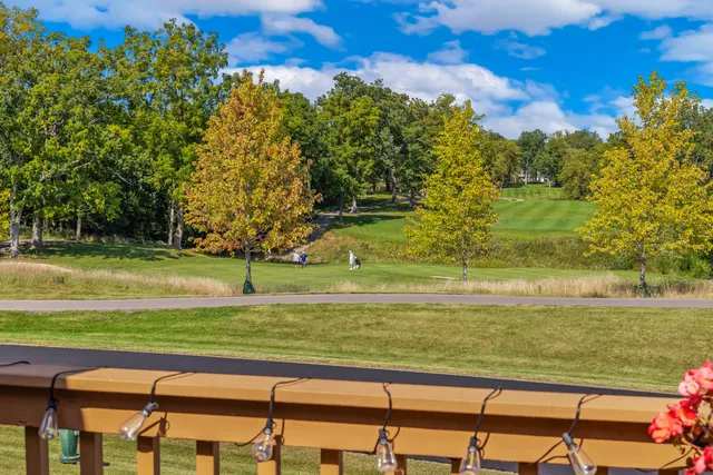 $369,900 | 1076 Lakeland Way, Unit 955, Geneva, WI 53147